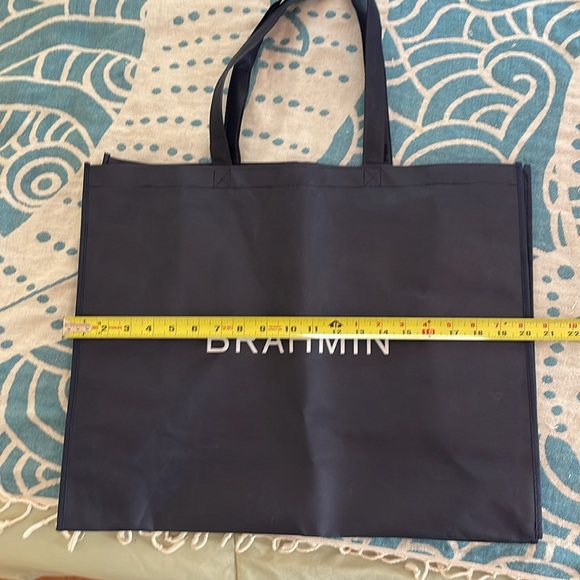 COPY - Brahmin reusable recyclable XL tote storage bag 20x16 x 9 - Picture 2 of 5